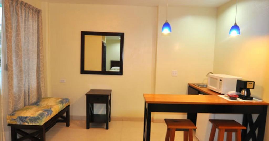 Rainbow Hotel Cayo Caulker Habitación foto